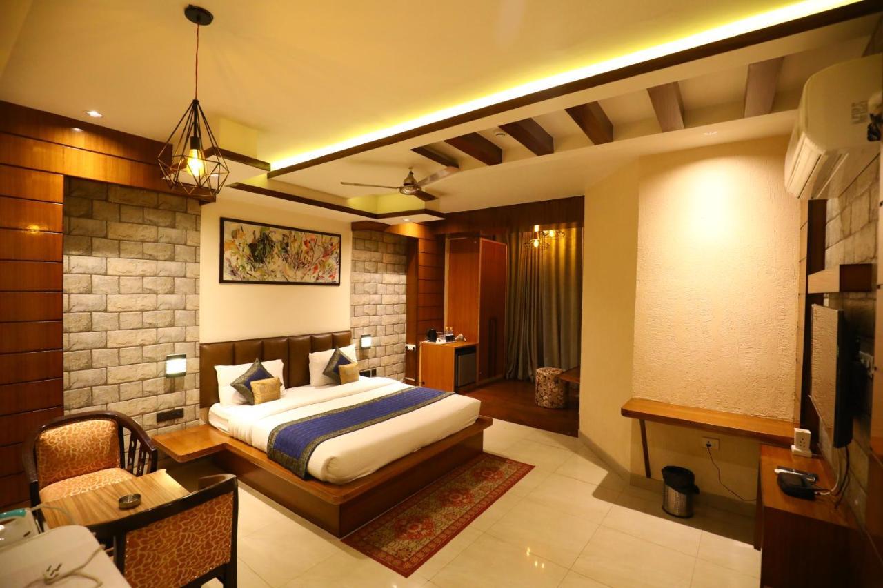 Hotel Grand Kailash,Kotdwāra المظهر الخارجي الصورة