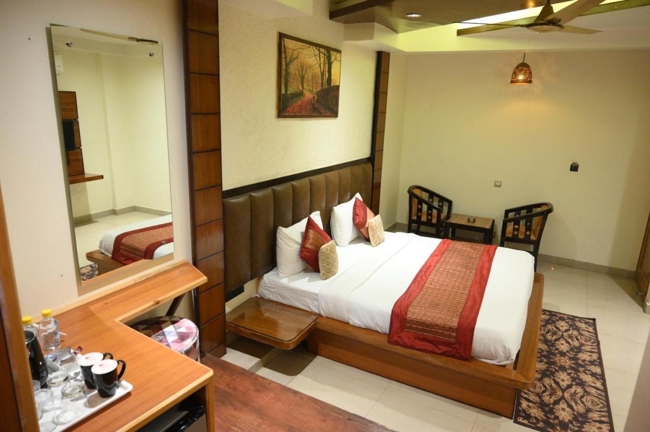 Hotel Grand Kailash,Kotdwāra المظهر الخارجي الصورة