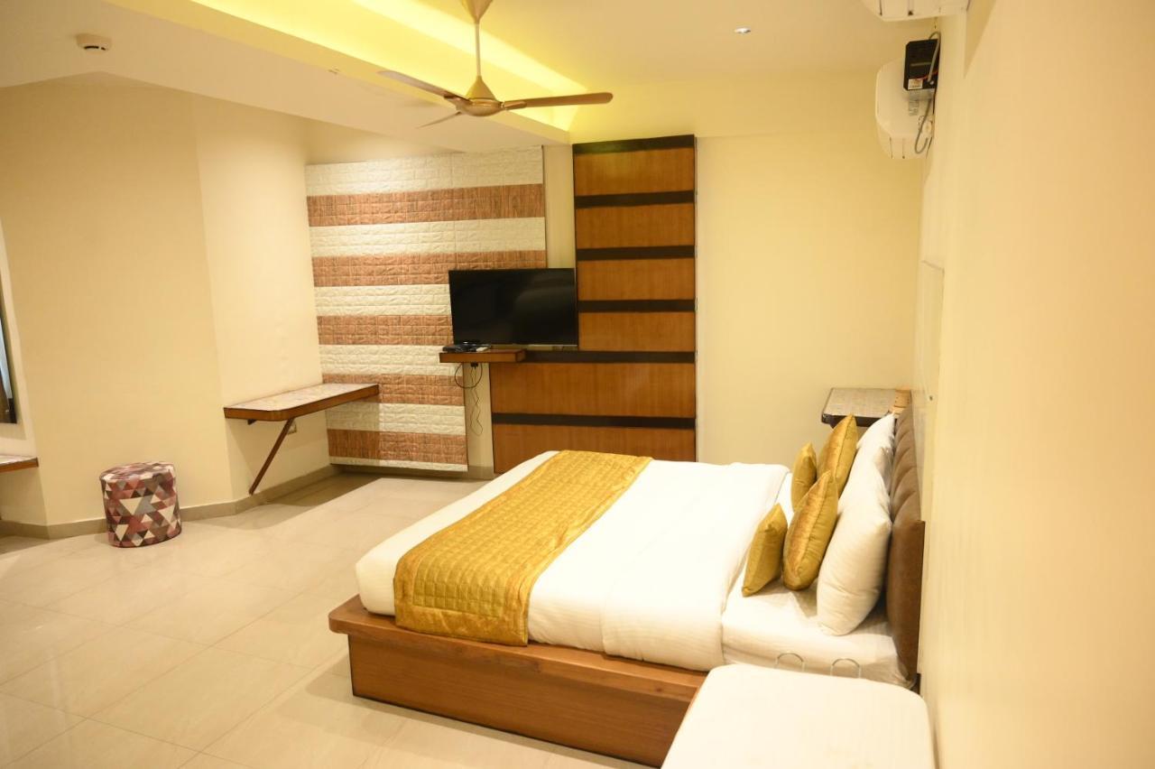 Hotel Grand Kailash,Kotdwāra المظهر الخارجي الصورة