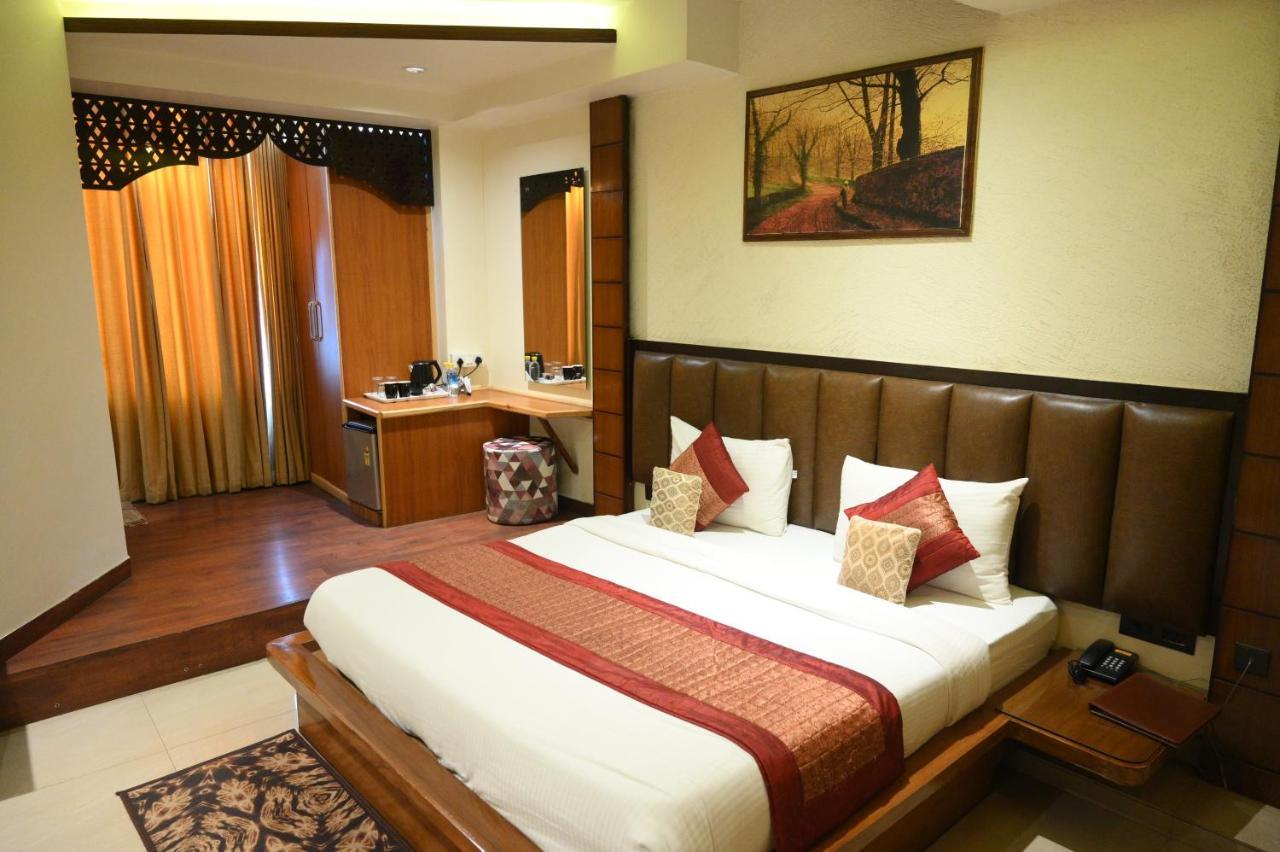 Hotel Grand Kailash,Kotdwāra المظهر الخارجي الصورة