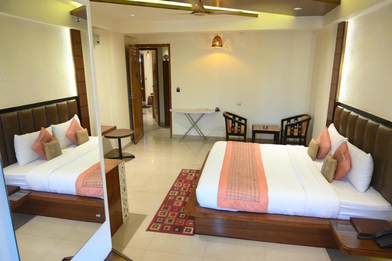 Hotel Grand Kailash,Kotdwāra المظهر الخارجي الصورة